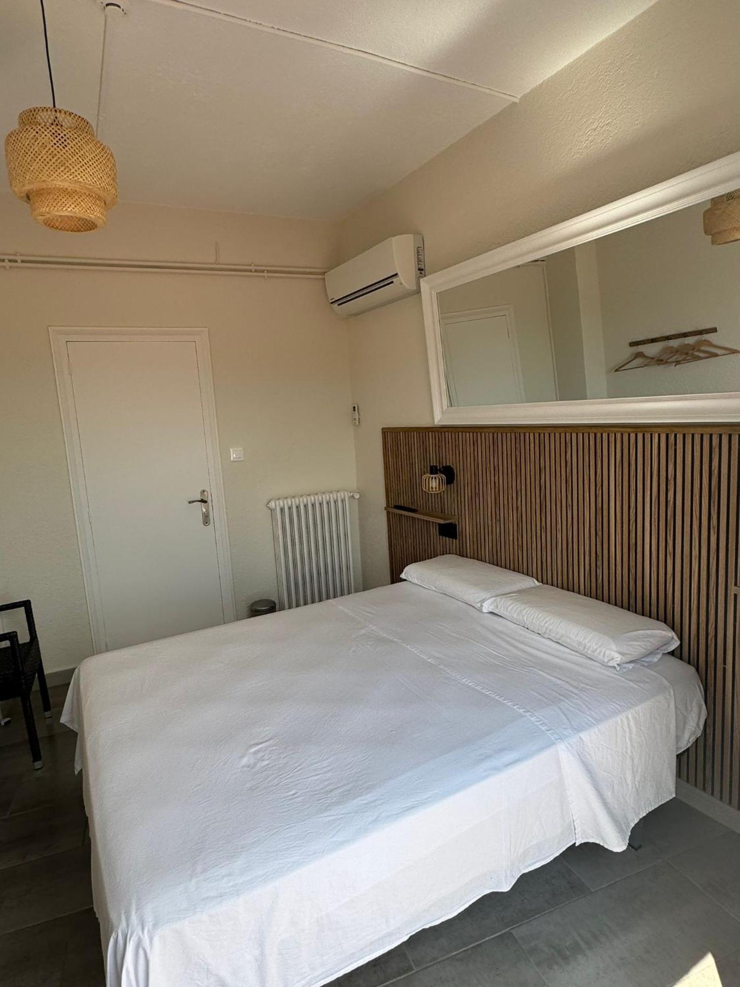 Hostal Restaurant Casa Comaulis La Vajol Экстерьер фото